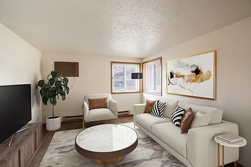 Cedar Pointe Photo 1