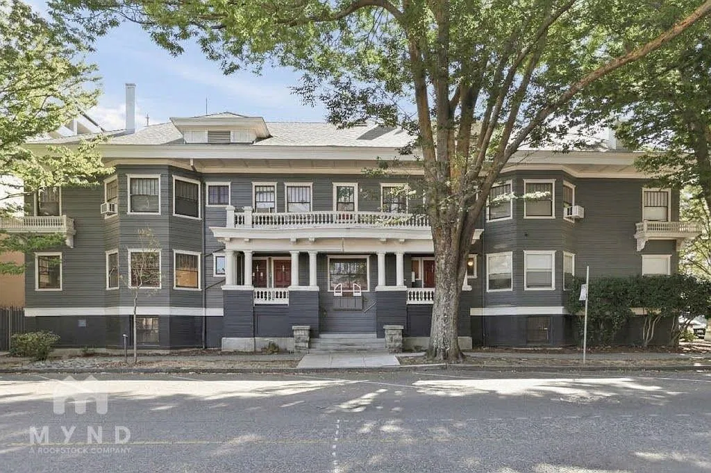 1 bed, 1.0 bath, 550 sqft, $1,650 — Photo 1