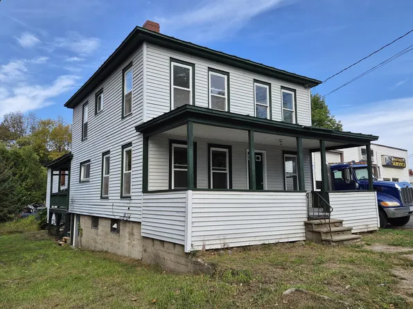5 S Main Street, Strong, ME 04983