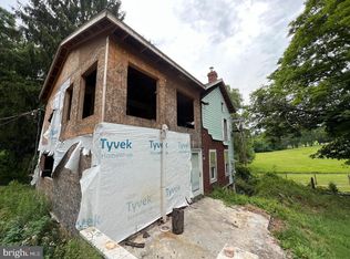 2566 Mayberry Rd, Westminster, MD 21158