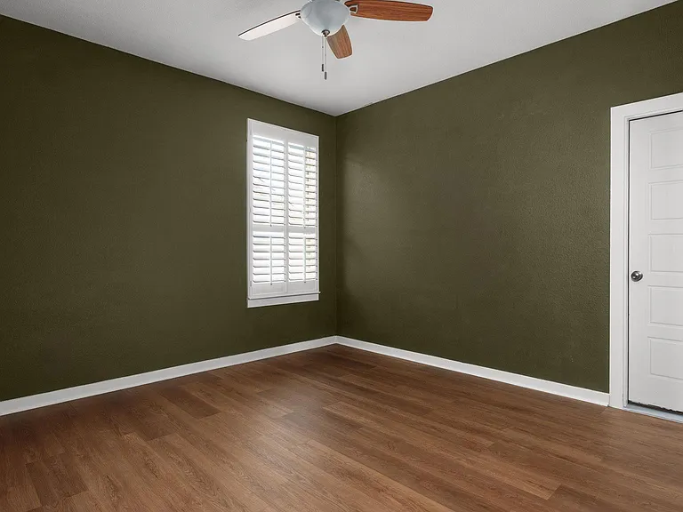 595 Dayridge Dr — Photo 23
