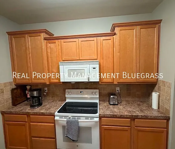 105 Sage Dr — Photo 8