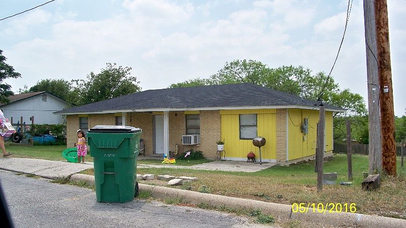 1st image of 908 Aransas St