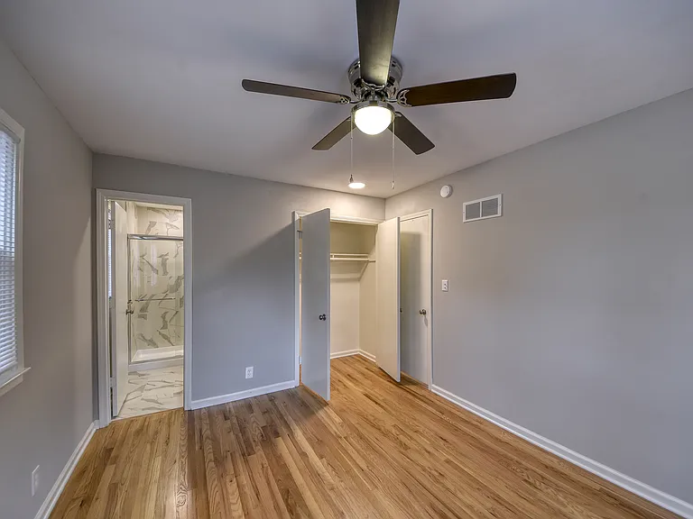 6819 NW Park Plaza Dr — Photo 15