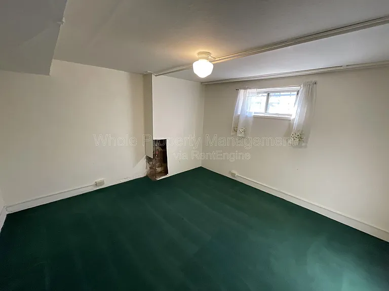 4909 Beach Ct — Photo 21