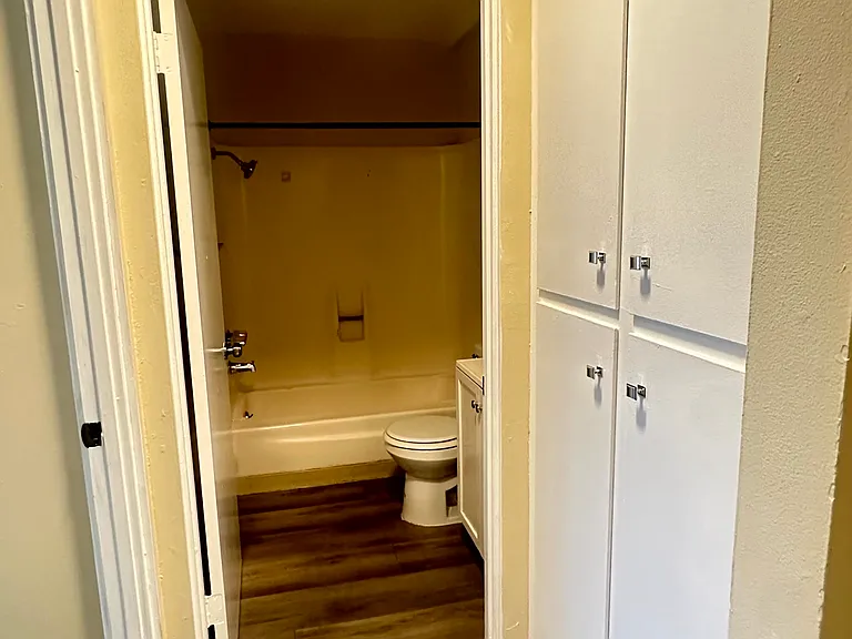 2614 Griffin Ave #18 — Photo 14