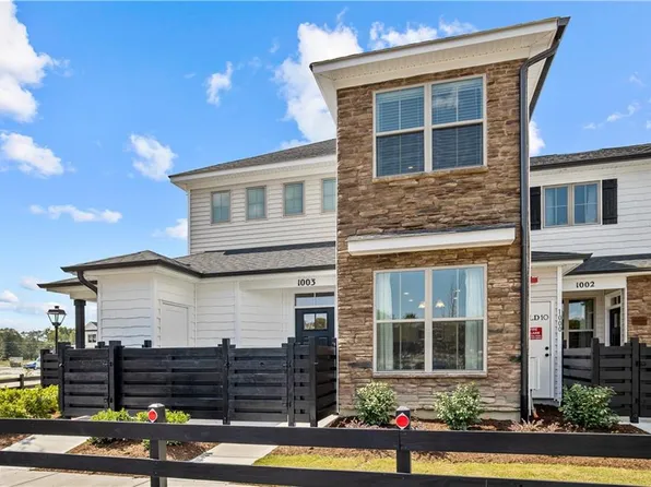 1311 Kathy Ann Way E, Carrollton, VA 23314