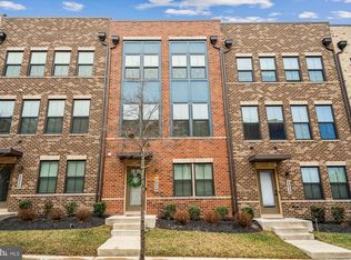 2824 Lewis Ave, Suitland, MD 20746