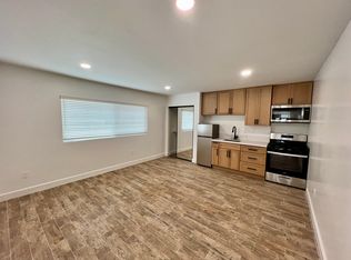 1739 Monterey Blvd, Hermosa Beach, CA 90254