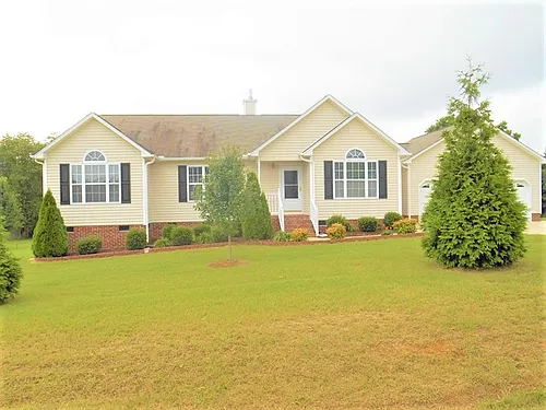200 Rachels Way Photo 1