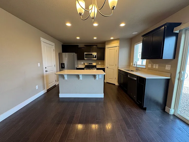 3133 Loot Dr — Photo 4