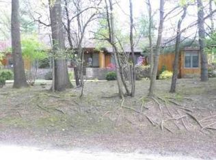 1349 Kathmar Dr, Jackson, MI