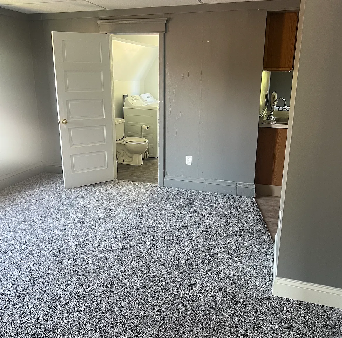 2 bed, 850 sqft, $1,400 — Photo 4
