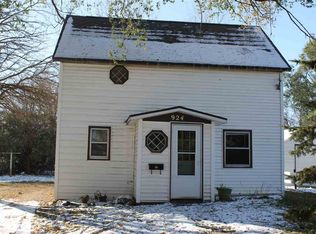 924 E 8th St, Spencer, IA 51301