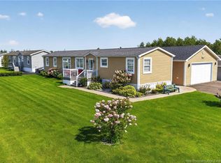 266 Bonaventure St, Shediac, NB E4P0H1