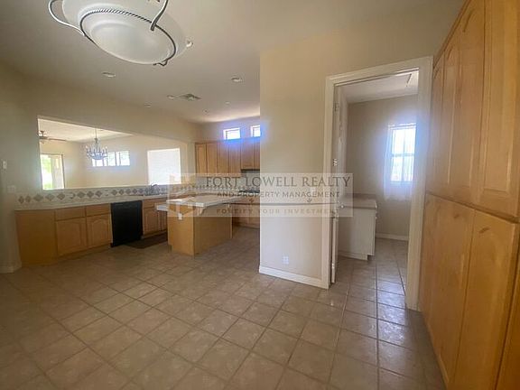 3rd image of 31108 N 72nd Pl