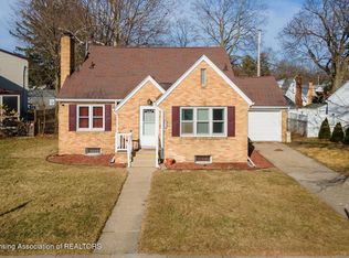 1305 Pershing Dr, Lansing, MI 48910