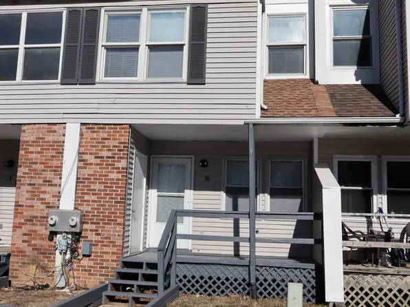 6 Ashley Dr, New Castle, DE 19720