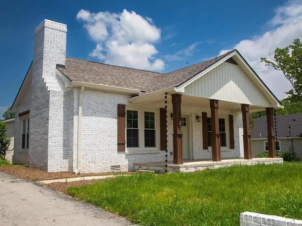 275 1st Ave N, Baxter, TN 38544