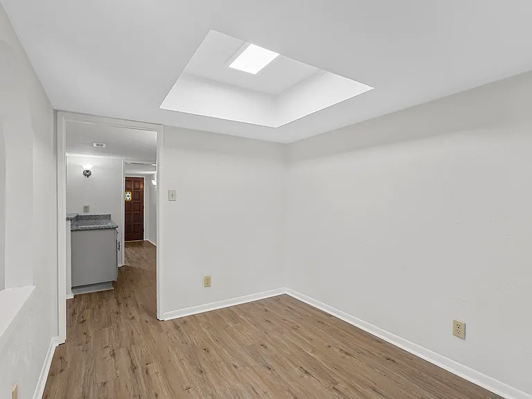 848 Shenandoah Dr — Photo 40