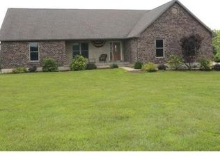 790 Giles Rd, Troy, MO 63379