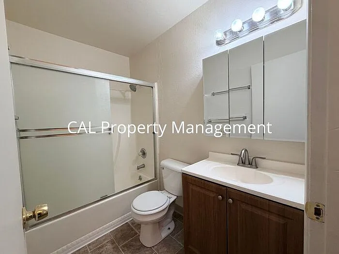 3050 Sunset Ave #12 — Photo 15