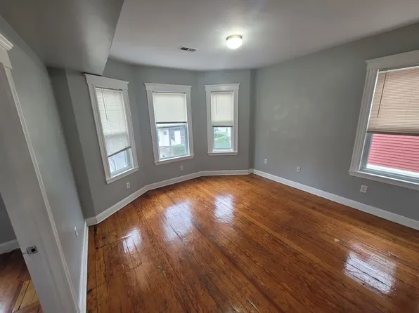 67 Devon St #1, Dorchester, MA 02121