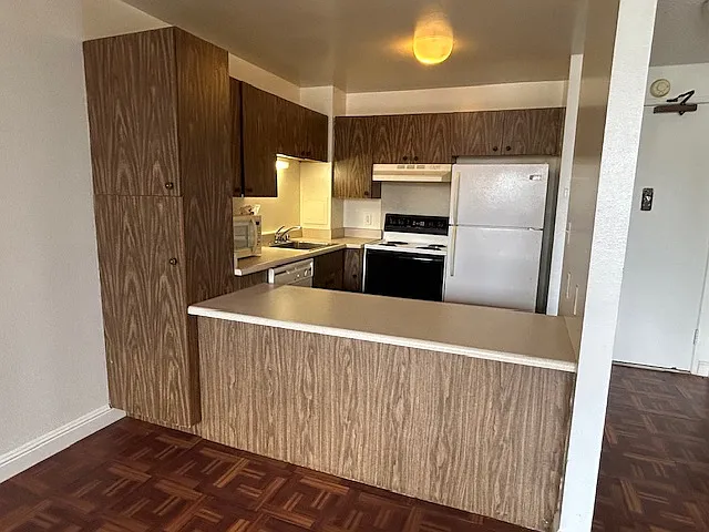55 S Kukui St — Photo 4