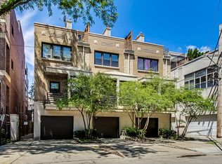 2740 N Wayne Ave, Chicago, IL 60614
