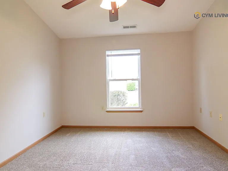 Crossings at Bellbrook Villas — Photo 10