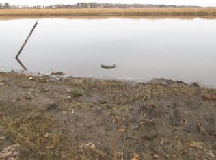 403 S Church St, Smithfield, VA 23430