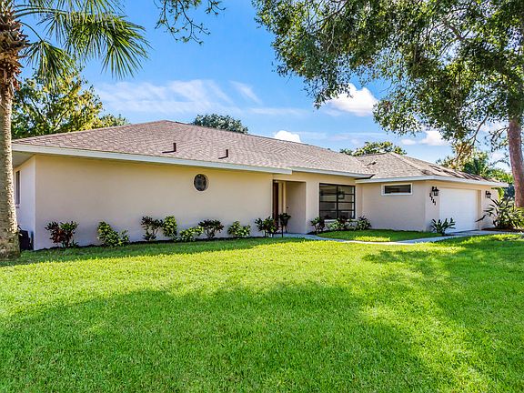 4th image of 4781 Charing Cross Cir