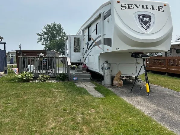 3675 E Michigan Ave, Au Gres, MI 48703