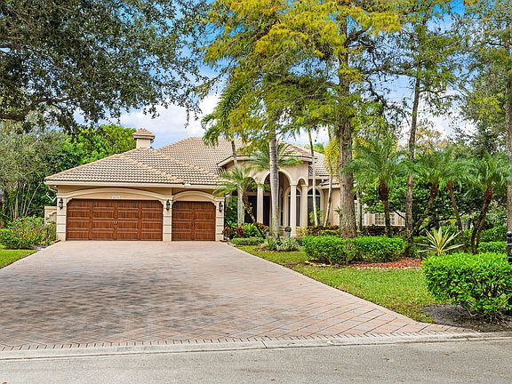 3rd image of 6278 NW 92nd Avenue