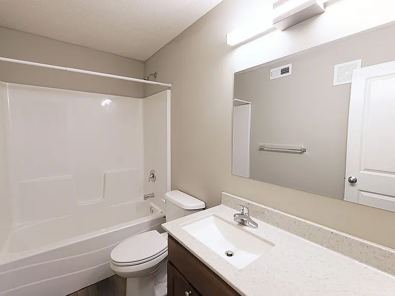 2910 N St #2 — Photo 11