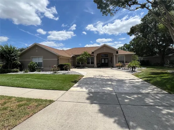 9010 Laurel Ridge Dr, Mount Dora, FL 32757