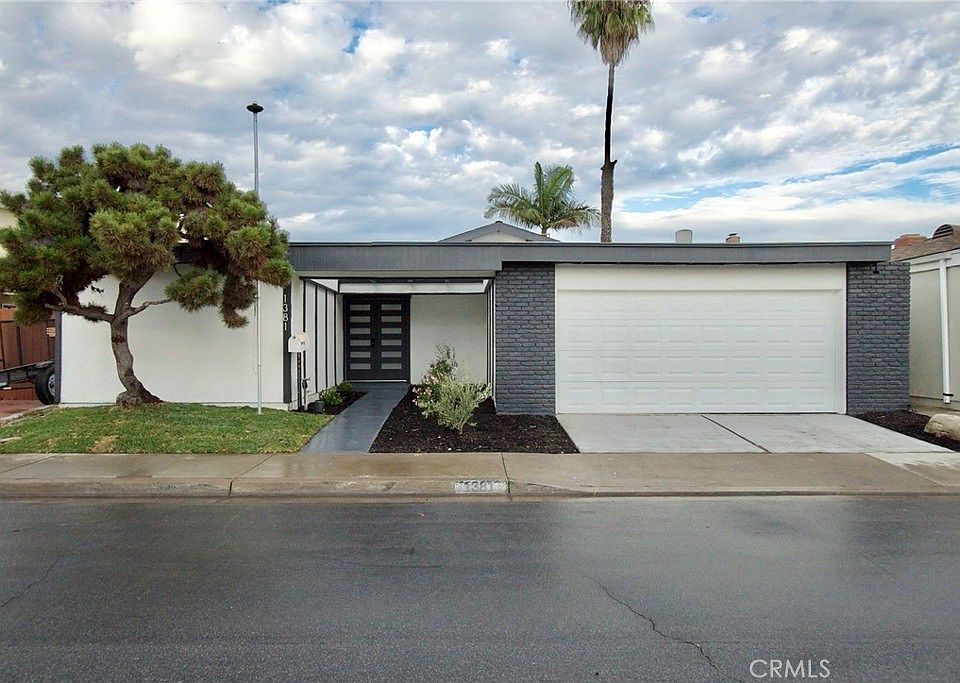 1st image of 1381 Penrith Ln