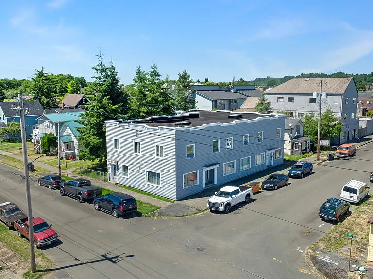 1020 J St #7 — Photo 2