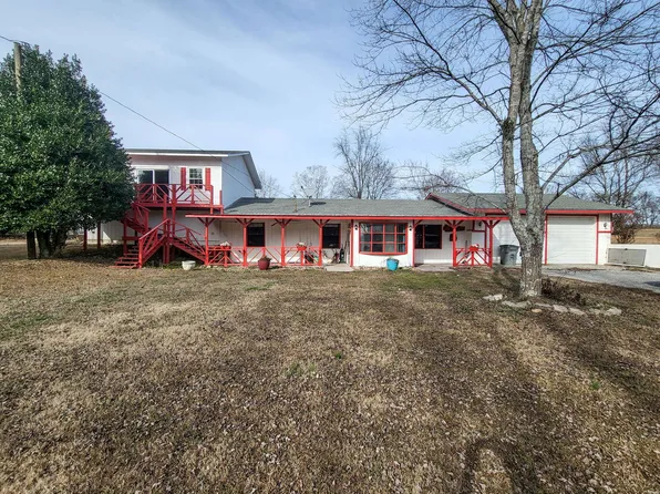 83 County Road 586, Rogersville, AL 35652