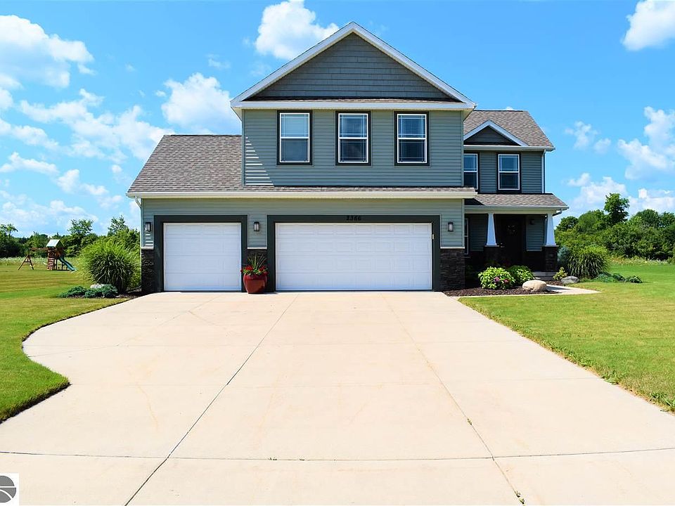 1st image of 2366 Sandstone Dr