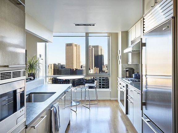 2nd image of 200 Chambers St APT 28E