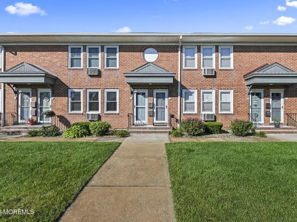 310 Maryland Ave APT 24B, Point Pleasant Beach, NJ 08742