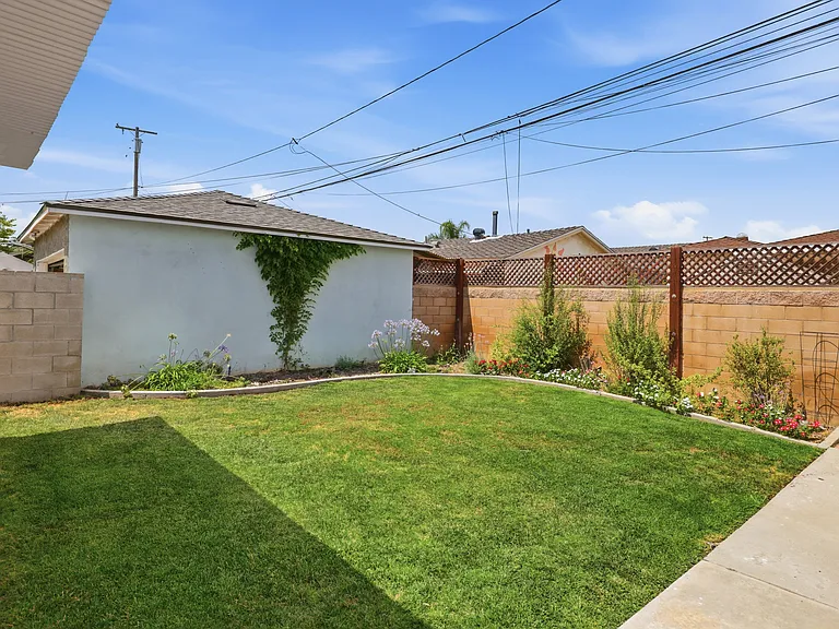 4809 Falcon Ave — Photo 19