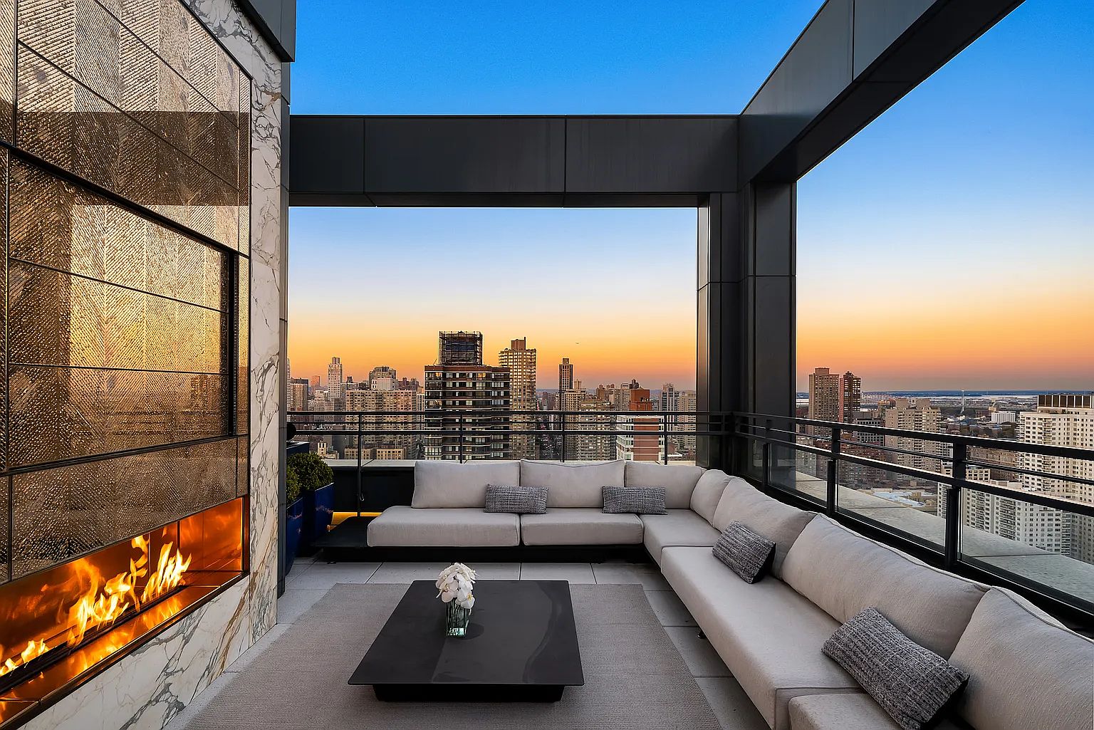 1355 1st Ave, New York, NY 10021 | Zillow