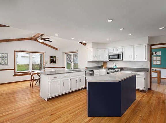 2nd image of 1020 Whitewater Ln