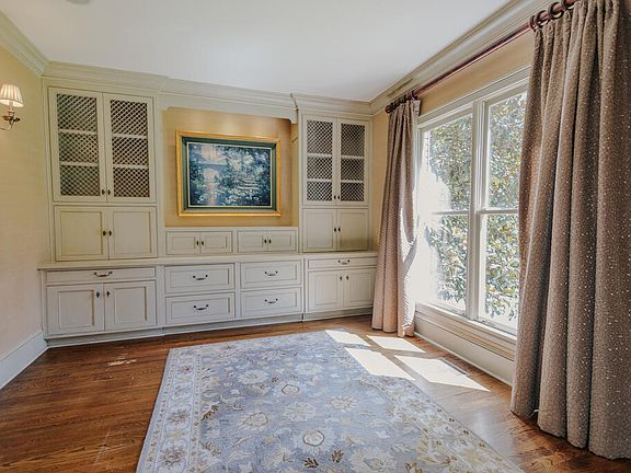 4th image of 103 Habersham Rd