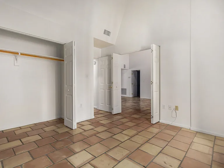 4200 N Miller Rd #117 — Photo 12