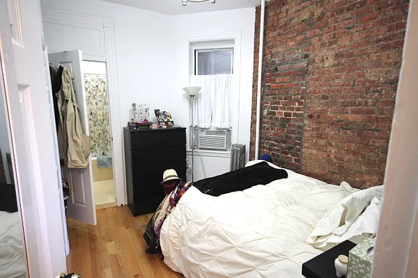 Rented by Landmark Realty & Management | media 22