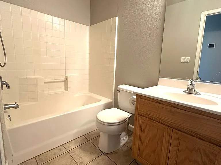 2601 Roberts Rd — Photo 13