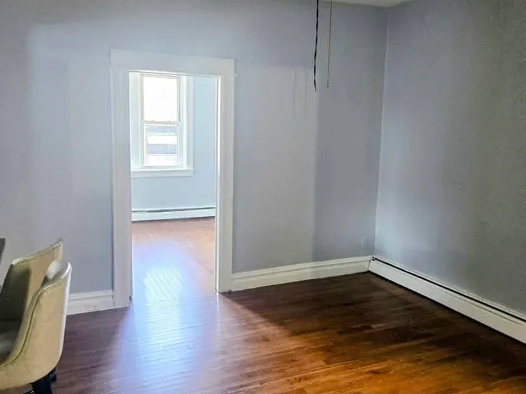 361 Fairview Ave #1F — Photo 6